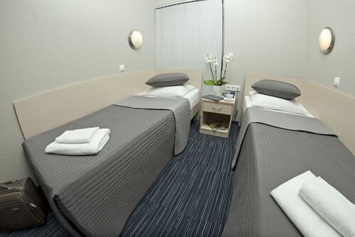 Air Express Sheremetyevo - Transit Hotel in Terminal E