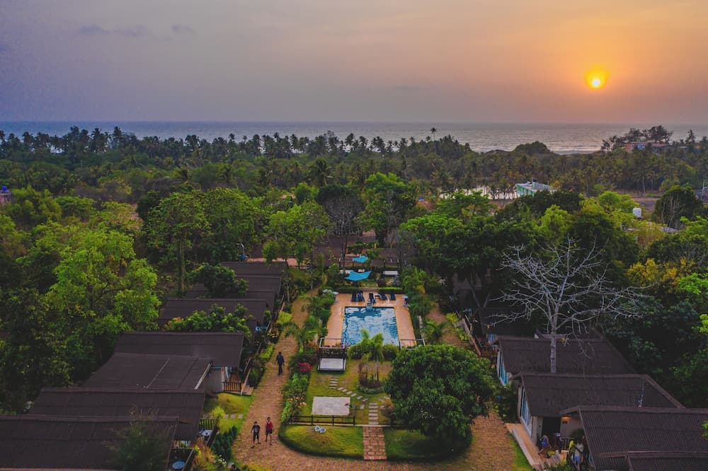 Stone Wood Resort