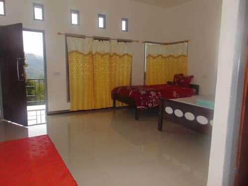 Sima Homestay