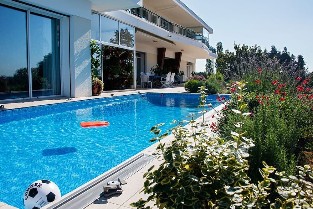 Villa Ayrault