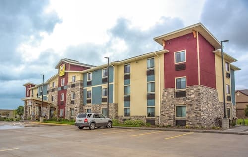 My Place Hotel - Davenport/Quad Cities IA
