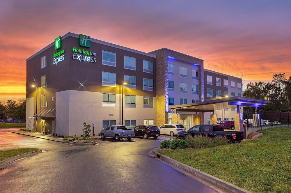Holiday Inn Express Williamsburg by IHG