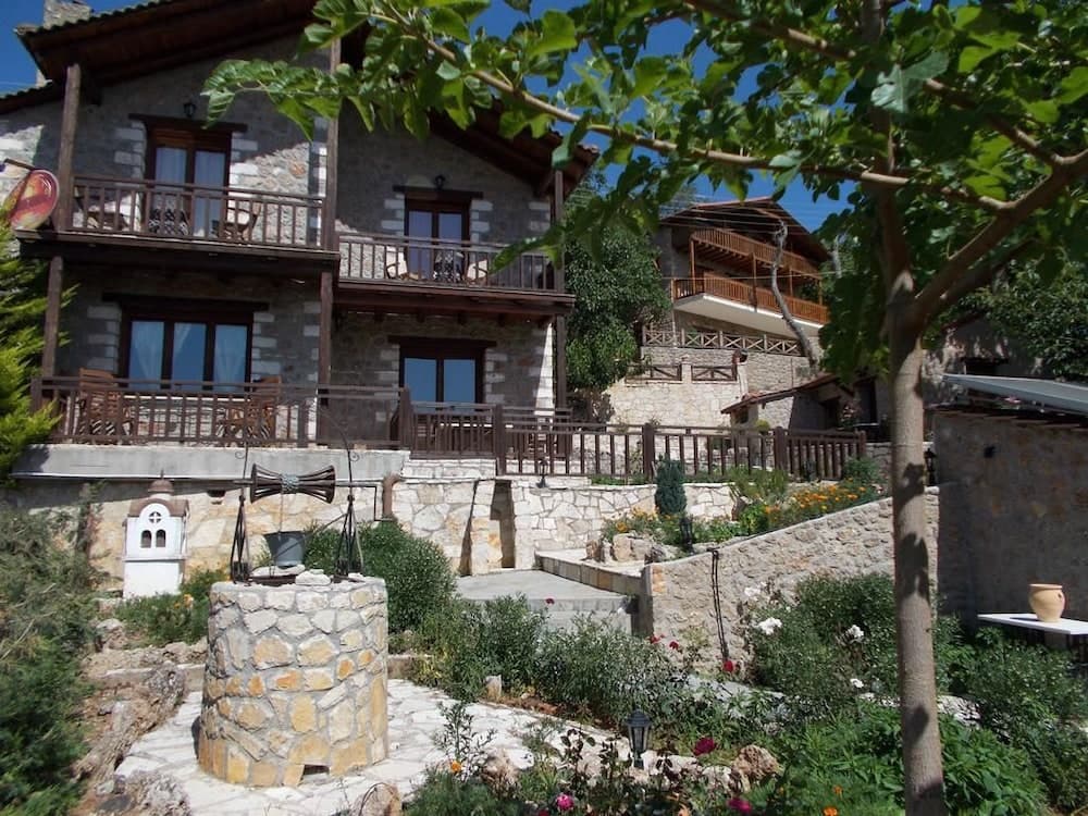 Theasis Guesthouse