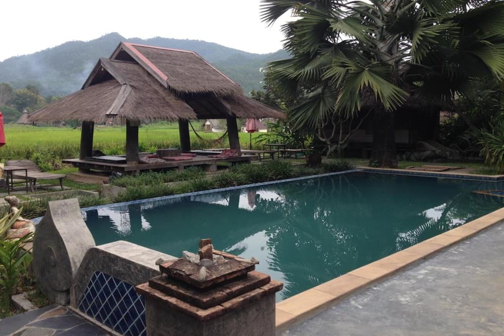 Pai Chan Cottage & Cuisine