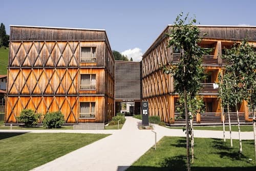Tirol Lodge