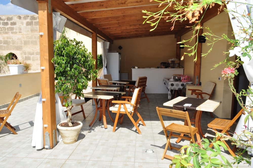 Zefiro Rooms & Breakfast