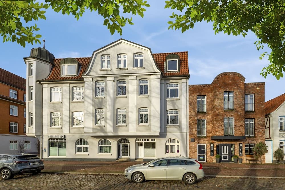Hotel 1690 – Designhotel und Apartments