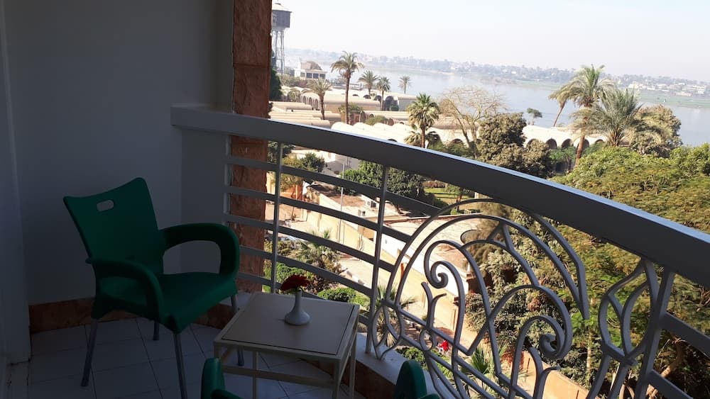 New Pola hotel