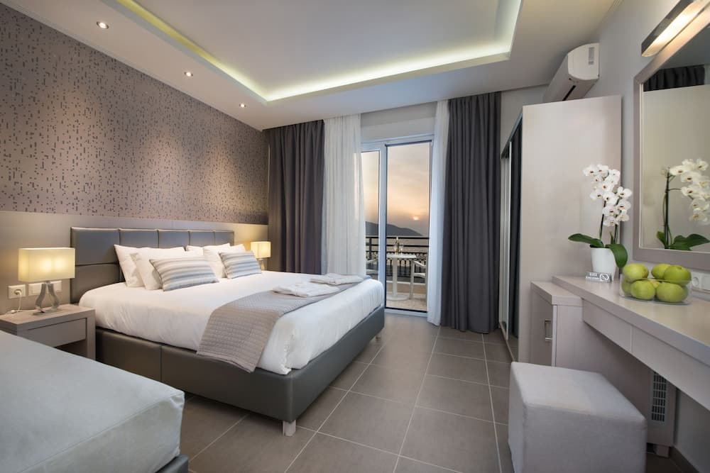 Angelica Hotel