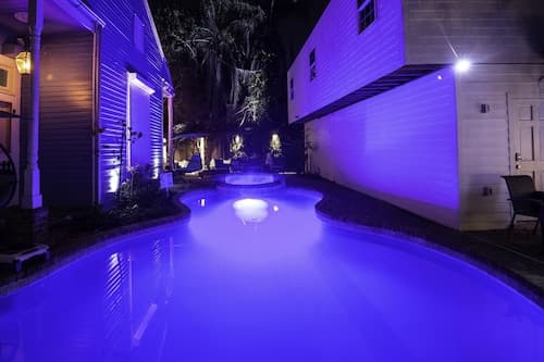 Best Location 7BR Next to FR Quarter! By YouRent