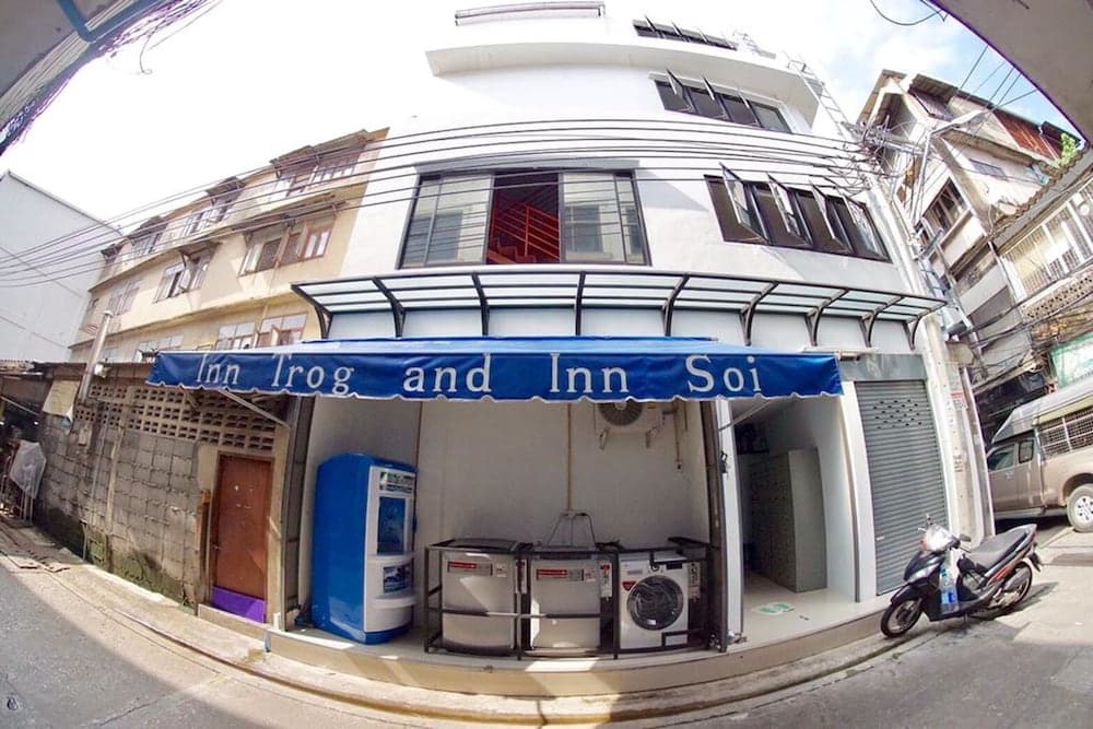 Inn Trog And Inn Soi - Hostel - Adults Only