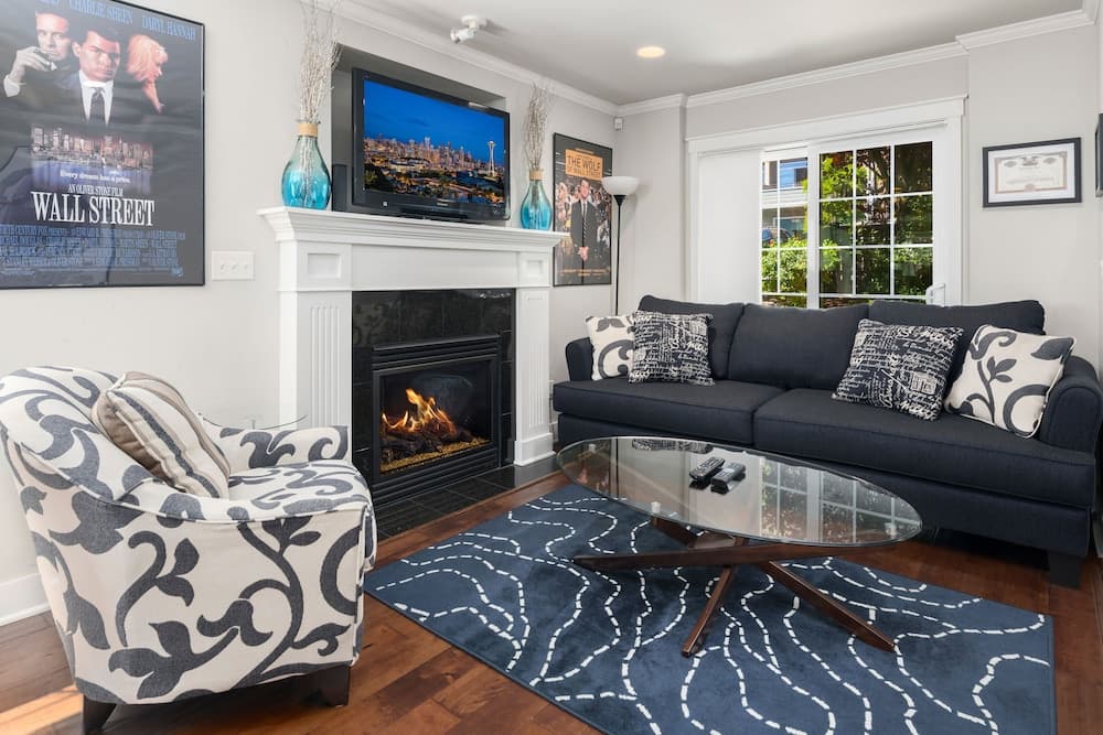 Seattle Vacation Home: Berlin Wall