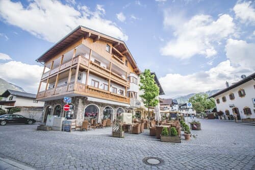 Downtown Suite Alpi near Garmisch-Partenkirchen Ski Resort