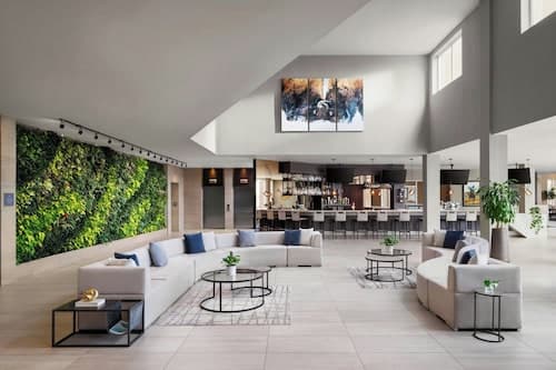 The Westin Calgary Airport