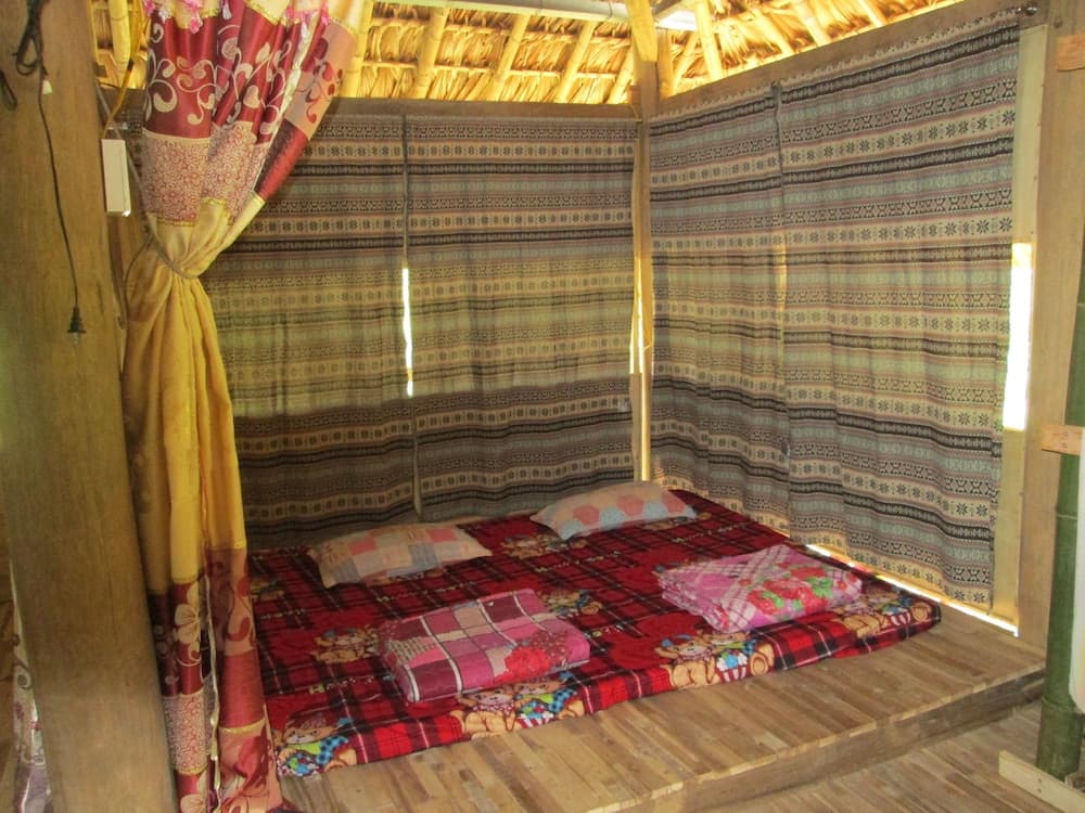 Dong Que Homestay - Hostel