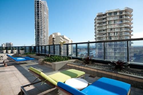 Circle on Cavill - Apartment Stay Private