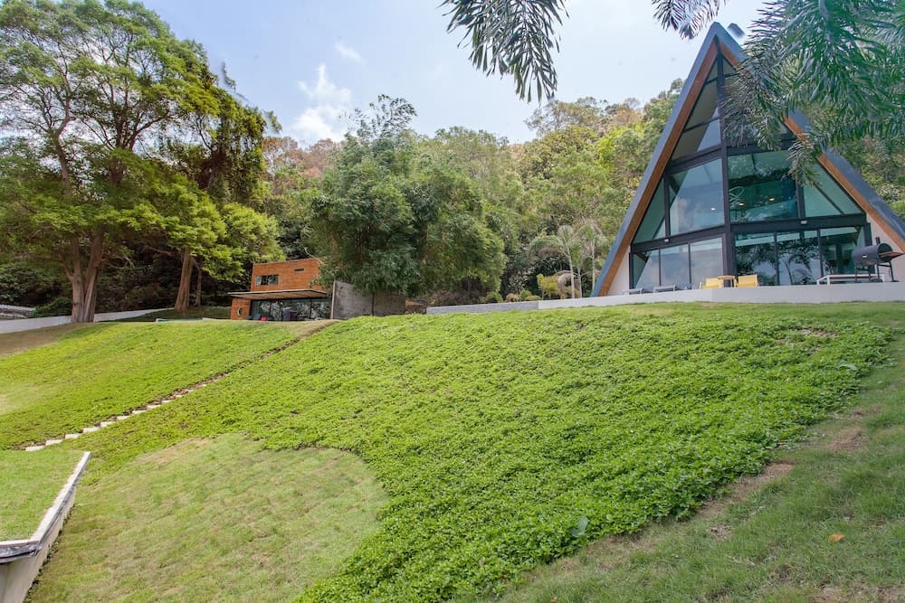Bamboo Garden House