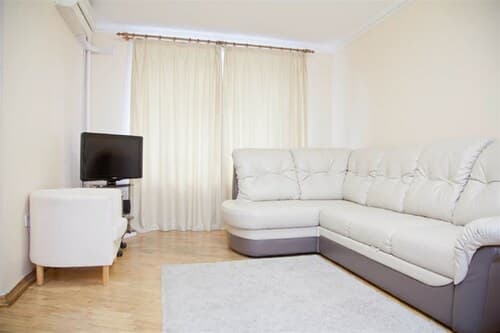 LUXKV Apartment on Kondratyevskiy