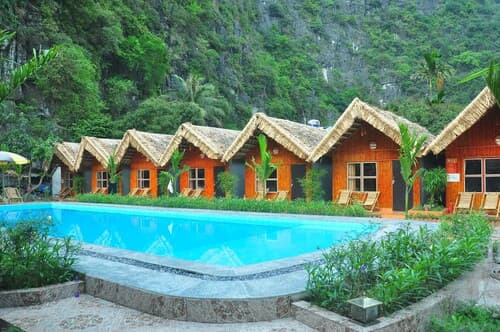 Tam Coc Valley Bungalow