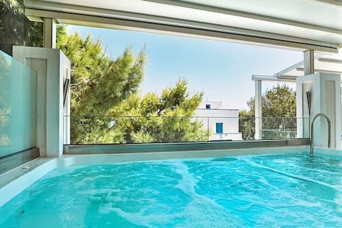 Santorini Loft Boutique Apartments