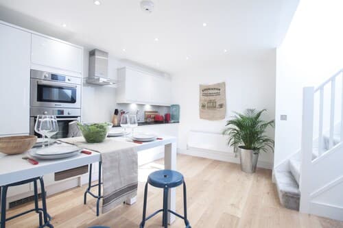 Greyhound Residences by Allô Housing