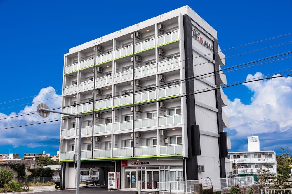 Mr.KINJO in OKINAWA KITAINTER