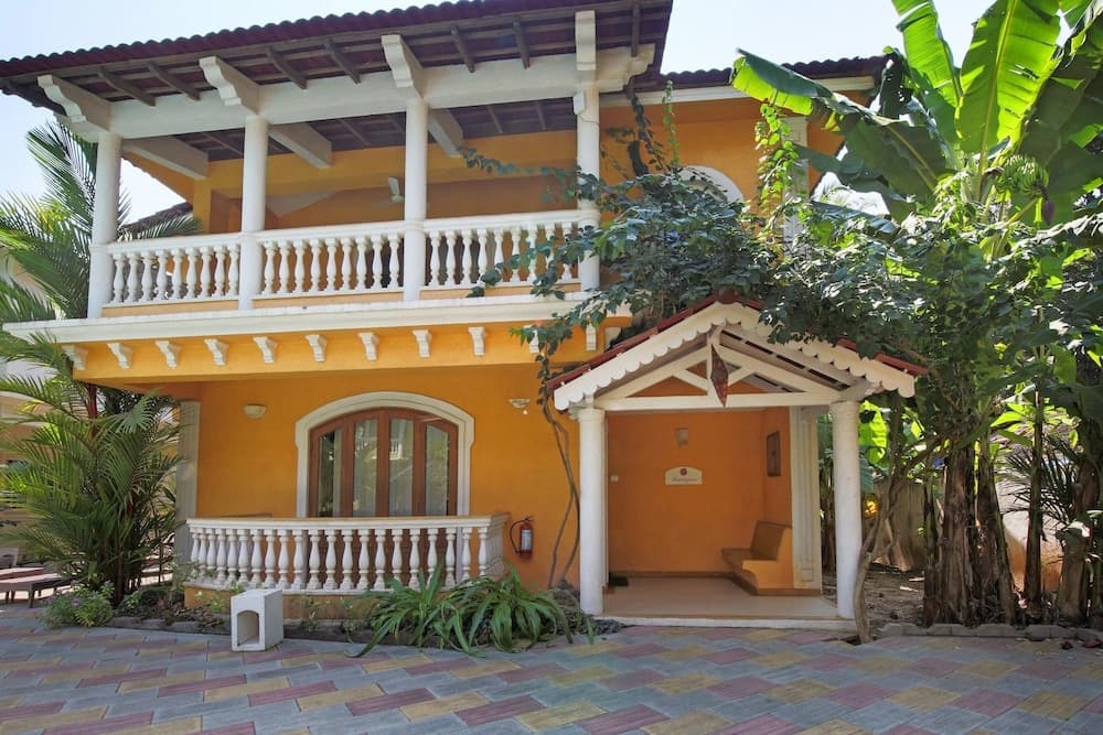 GuestHouser 3 BHK Villa 5c00