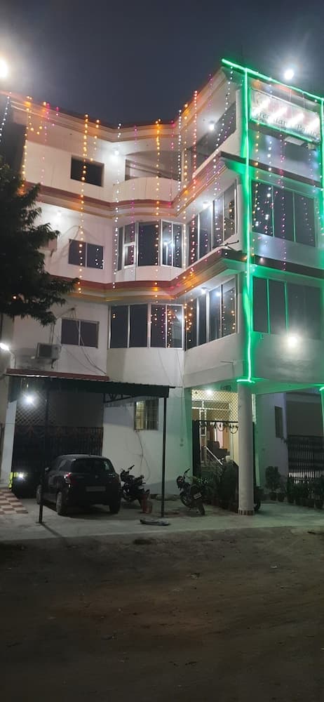 Hotel Greenland Palace Bodhgaya