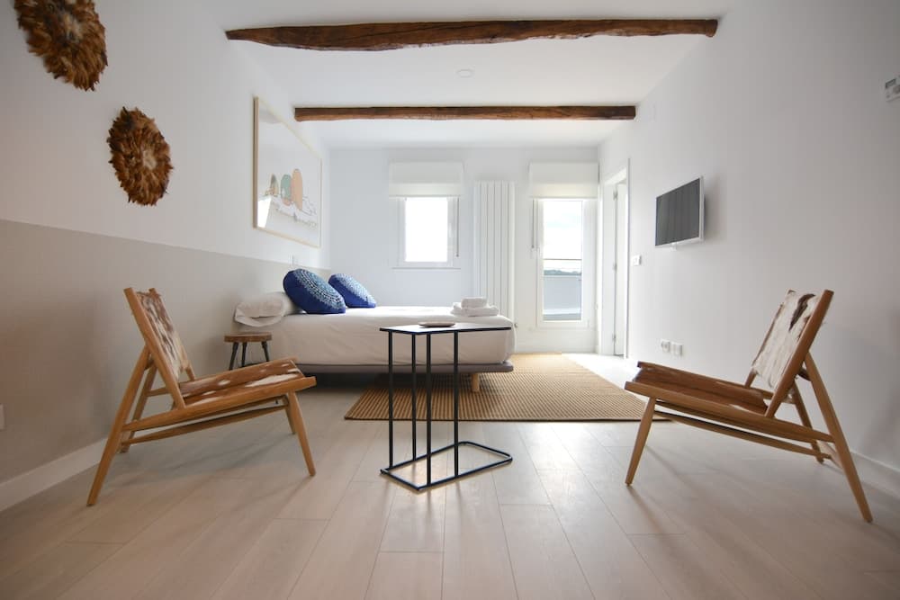 Santiago Center Rooms