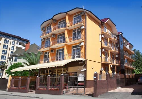 Kamelia Hotel