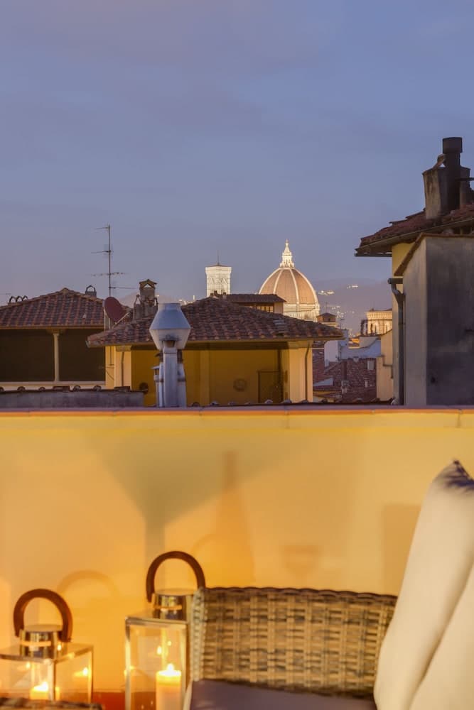 Maggio Terrace