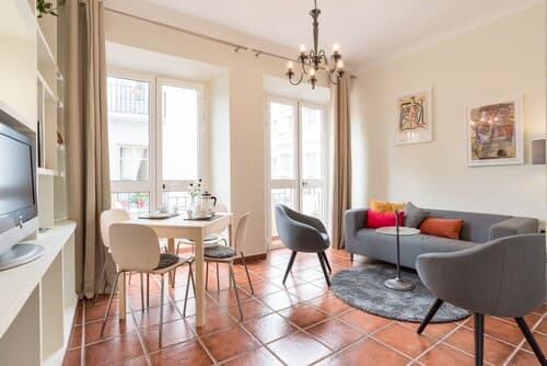 LU&CIA Apartamento Cervantes