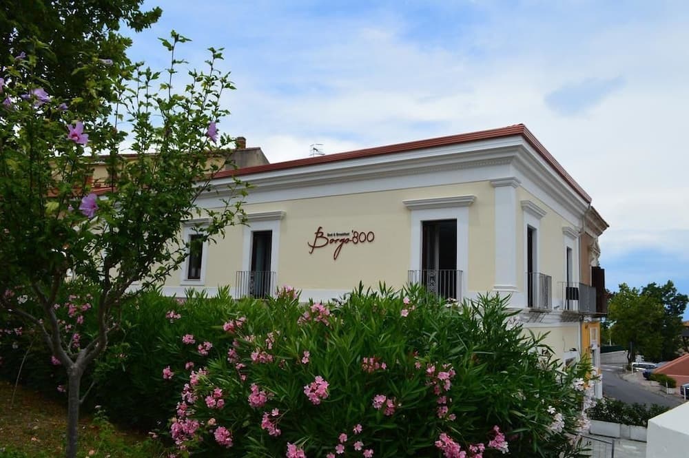 Borgo800
