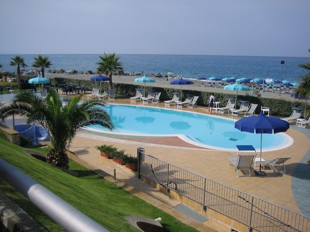 Meridian Hotel