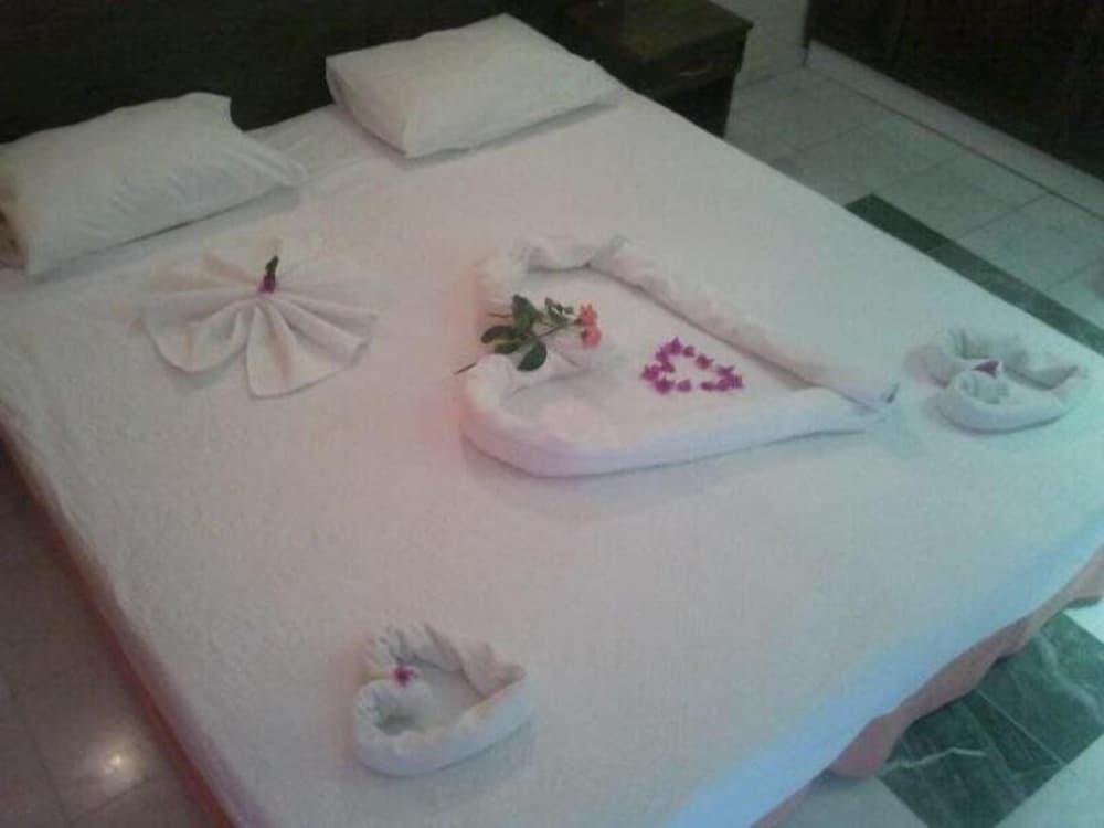 Club Mel Holiday Resort