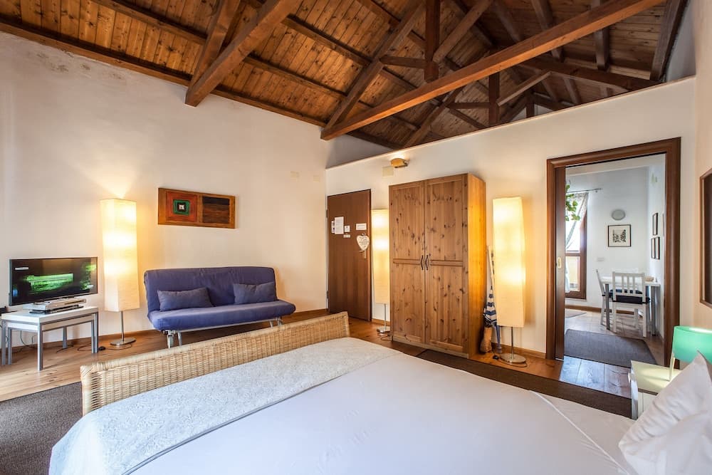 Studio Apartments Centro Storico Via Manno