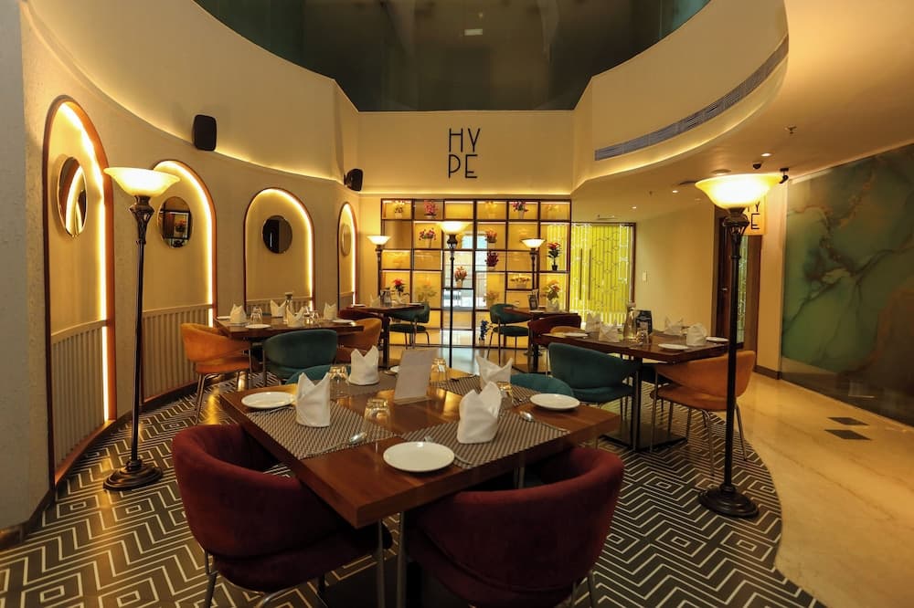 Hyphen Business Hotel