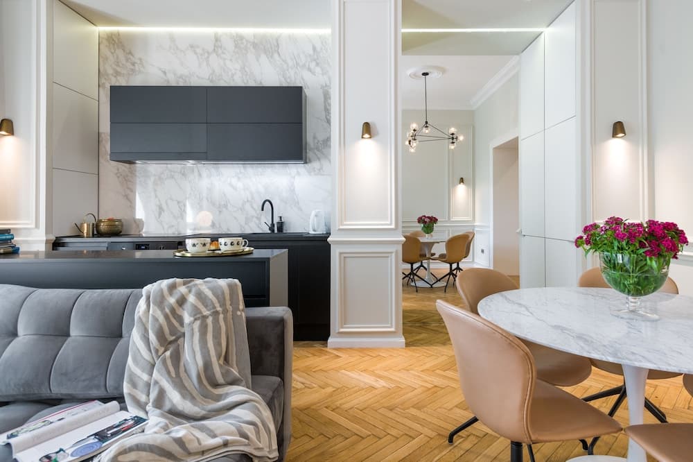 PAULOVE Apartments