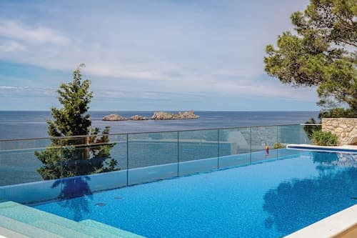Villa Malo More