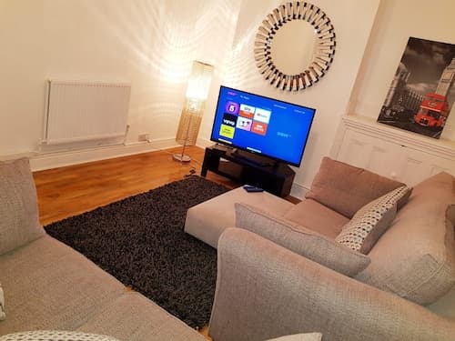 Hinde Holiday Home