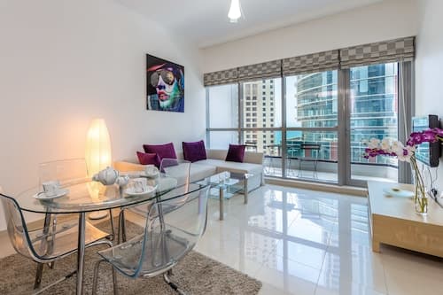 Bay Central-West Tower by Deluxe Holiday Homes