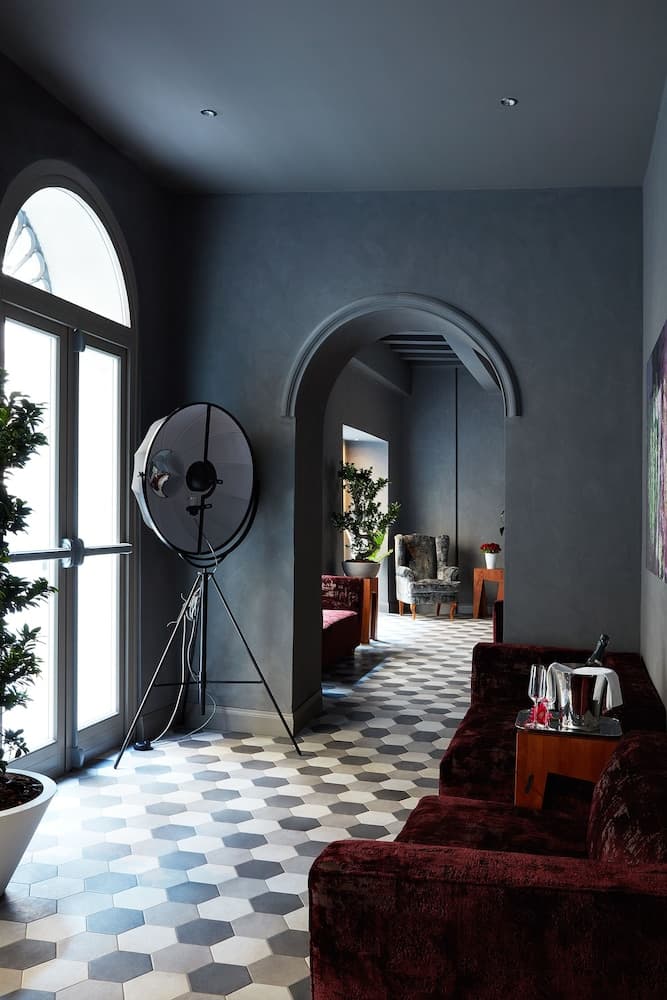 Lobi dinlenme salonu