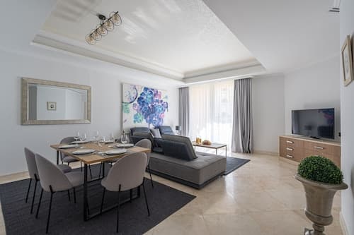 HiGuests - Grandeur Residences
