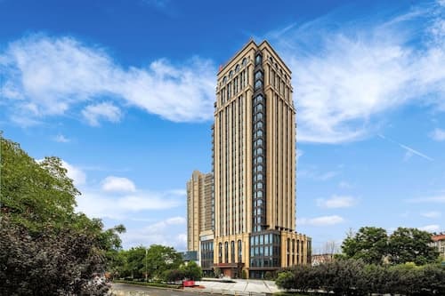 Ramada Plaza Wuhan Huangpi