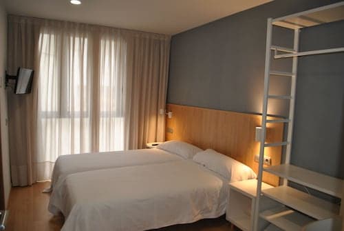 Hostal Universitat Cervera