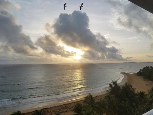 Beach Apartment With Amazing Sunrises