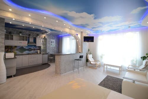 Megapolis Apartments on prospect Revolyutsii 9A