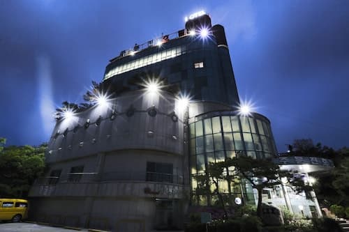 Jumunjin Hotel
