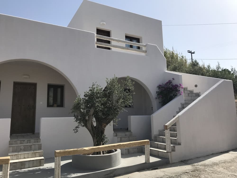 Elia Residences Santorini