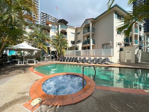 CHA Private Apts Aruba Beach